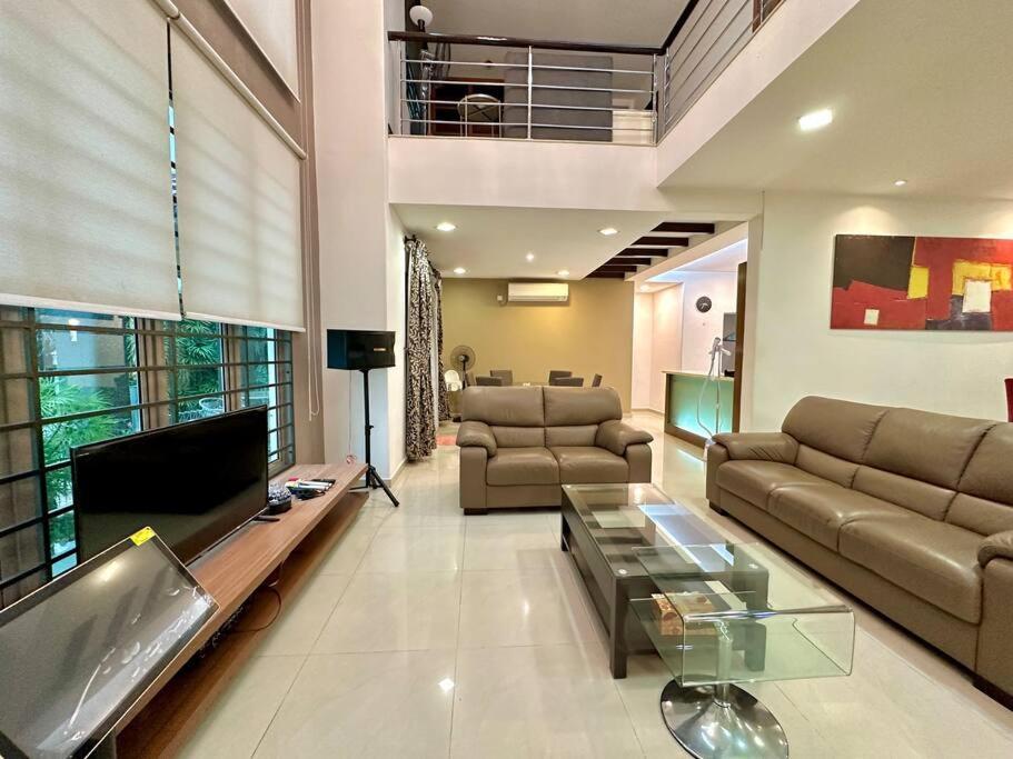 Rumah liburan Comfort Gather Near Ciq 5b3b Johor Bahru